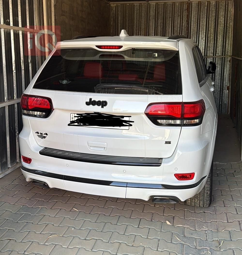 جيب جراند شيروكي